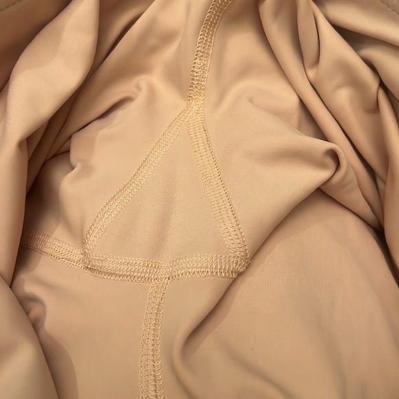 La Betri Joey Pouch Pink Leggings with Tuck In Zipper Pouch Size XL Yoga Running - Picture 4 of 11